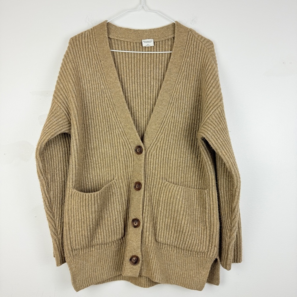 Abercrombie & Fitch Ribbed Button Front Cardigan Tan Soft Knit Pocket Sweater